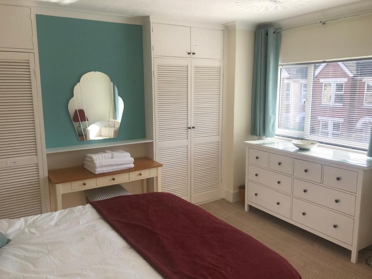 פול 3 Double Bed House 10 Mins From Sandbanks מראה חיצוני תמונה