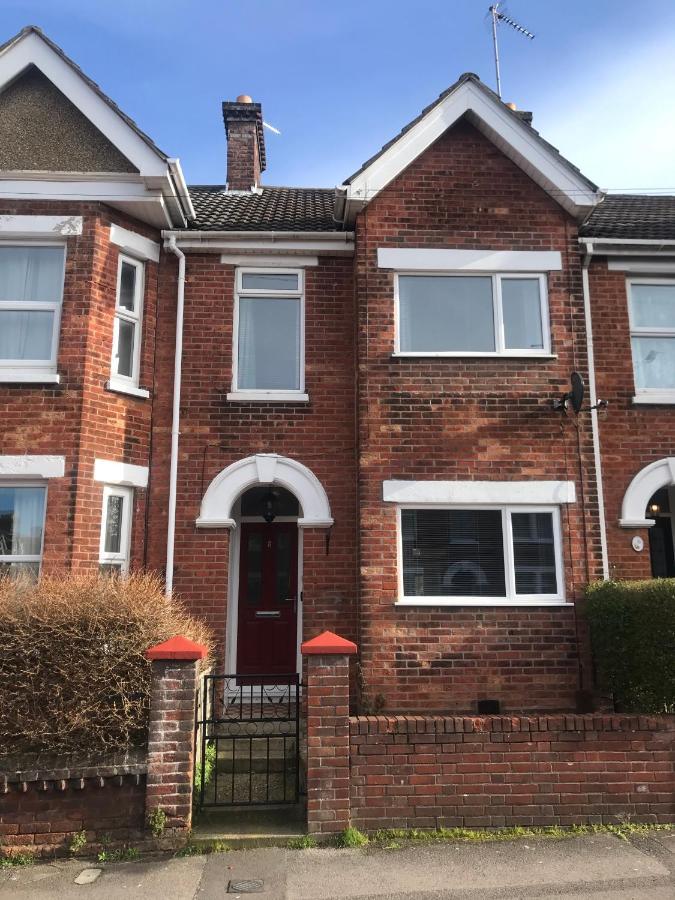 פול 3 Double Bed House 10 Mins From Sandbanks מראה חיצוני תמונה